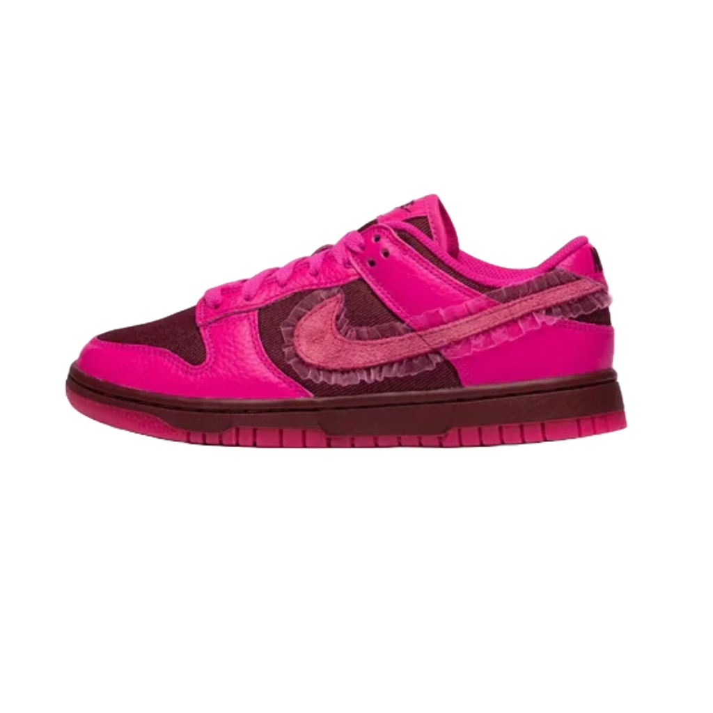Nike Dunk Low Valentine's Day (2022) (Women's)